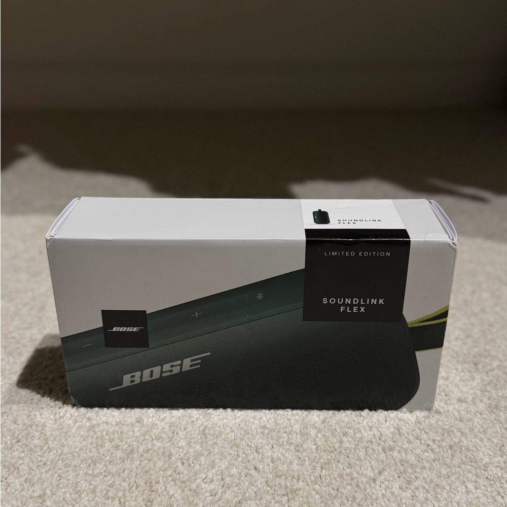 NWT New Bose SoundLink Flex Limited Edition
